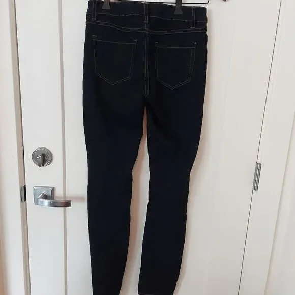 D JEANS - Picture 2 of 5